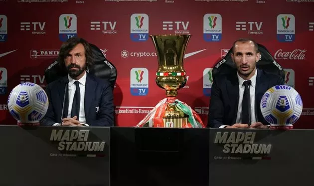 Кьеллини: «Игроки Ювентуса хотят продолжать работать с Пирло, но решение зависит от руководства клуба»