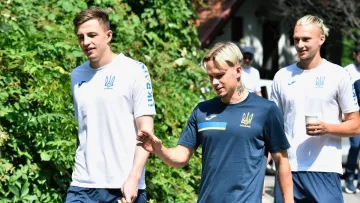 Селезнев посетил расположение молодежной сборной Украины в Румынии: команда Ротаня готовится ко второму матчу на Евро-2023