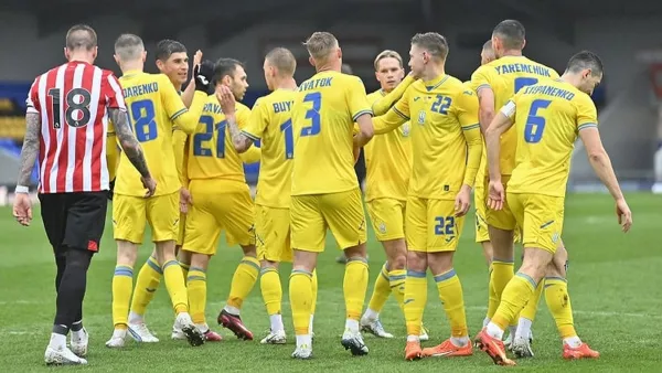 Ротань провел дебютный матч во главе сборной Украины: сине-желтые обыграли Брентфорд-2 под присмотром Шевченко