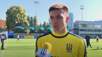Пихаленок о дебютном приглашении в сборную Украины: «Для меня неожиданным был вызов Петракова»