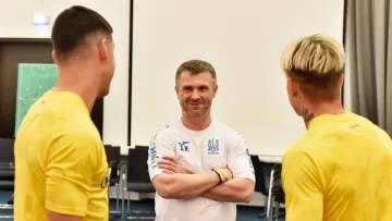 «Две игры были очень тяжелыми и нервными»: Ребров отреагировал на победу над сборной Исландией и выход на Евро-2024