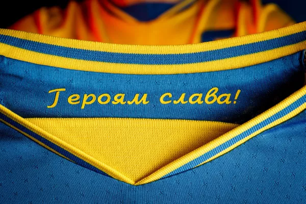 Павелко отреагировал на решение УЕФА касательно лозунга «Героям слава»