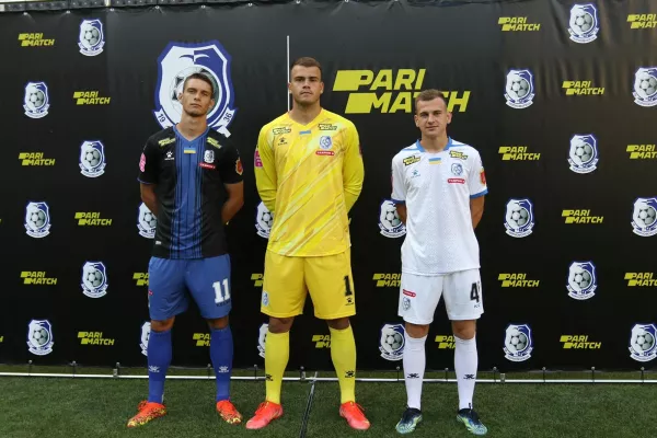 Черноморец презентовал новую форму и титульного спонсора клуба (Фото)