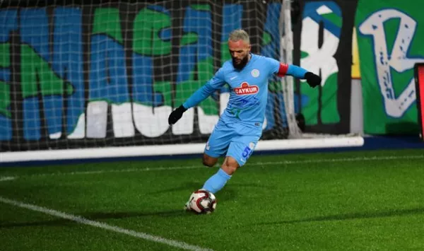 Морозюк не помог своему клубу избежать поражения в чемпионате Турции