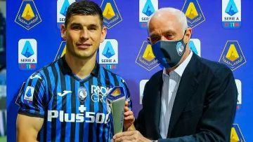 Малиновский вместе с Роналду и Лукаку вошел в сборную сезона Серии А
