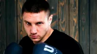 Непобежденный украинский боксер подерется с двоюродным братом Карима Бензема