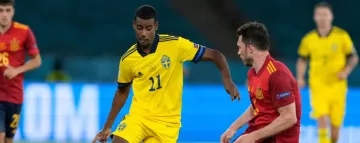 Форвард Швеции Исак о матче с Испанией: «Хотелось бы, конечно, немного больше владеть мячом»