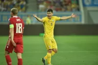  Без Малиновского, но с двумя опорниками: Шевченко огласил состав на матч против Швеции на Евро-2020