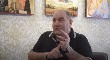 Глава Ингульца подарил квартиру новичку, назвав его «Степаненко номер два» (Видео)