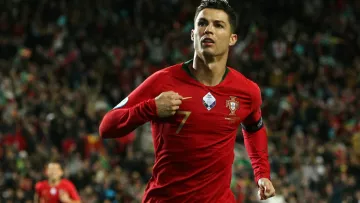 Роналду настоял на переносе игры сборной Португалии в Турин