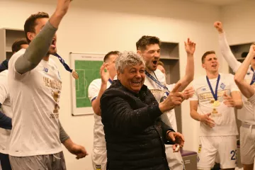 Названы лучший тренер и игрок апреля в Премьер-лиге Украины