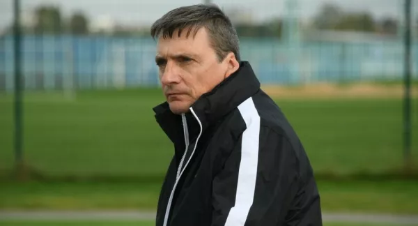 Главный тренер сборной Беларуси подал в отставку после поражения со счетом 0:8