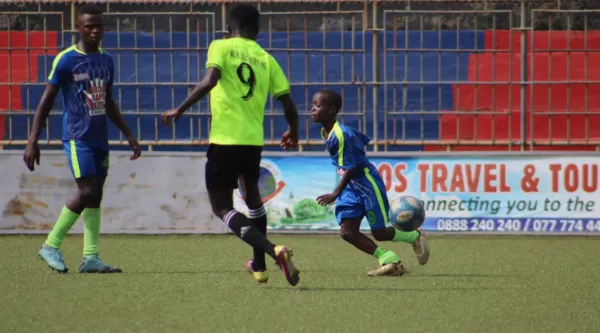 11-летний футболист из Либерии дебютировал в составе взрослой команды (Фото)
