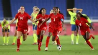 Женская сборная Канады выиграла олимпийский футбольный турнир