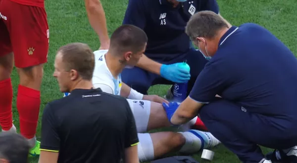 Попов получил травму и был заменен в первом тайме матча против Ворсклы